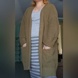 Universal Thread 100% Cotton Olive Green Women's Cardigan With Pockets